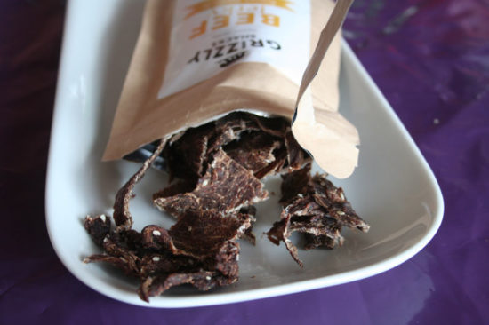 Grizzly Snacks Beef Jerky offene Tüte